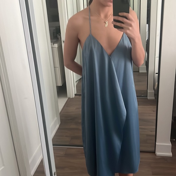 Blue silky summer dress - Picture 1 of 3